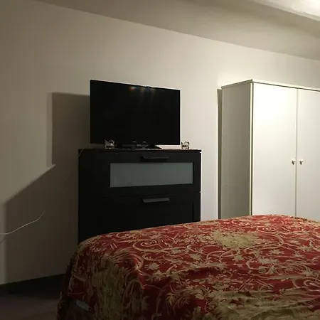 Sweet Apartment *